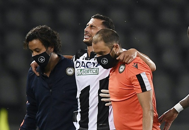 首发阵容决 首发阵容决